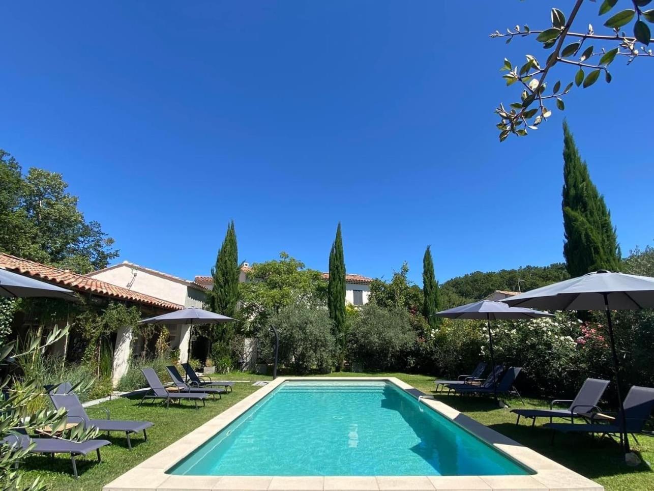 Villa Le Jardin De Lau Aubignan Exterior foto