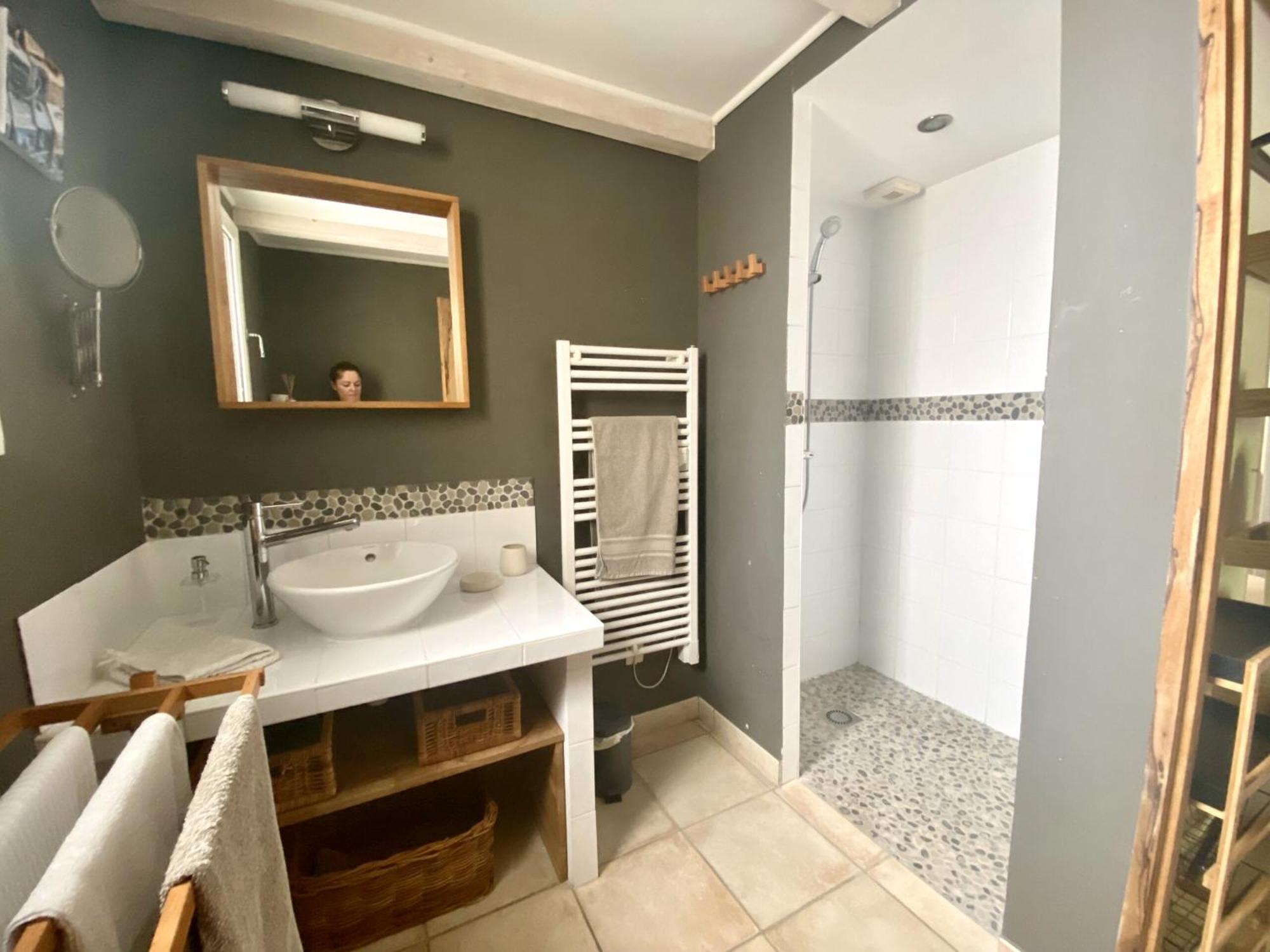 Villa Le Jardin De Lau Aubignan Habitación foto