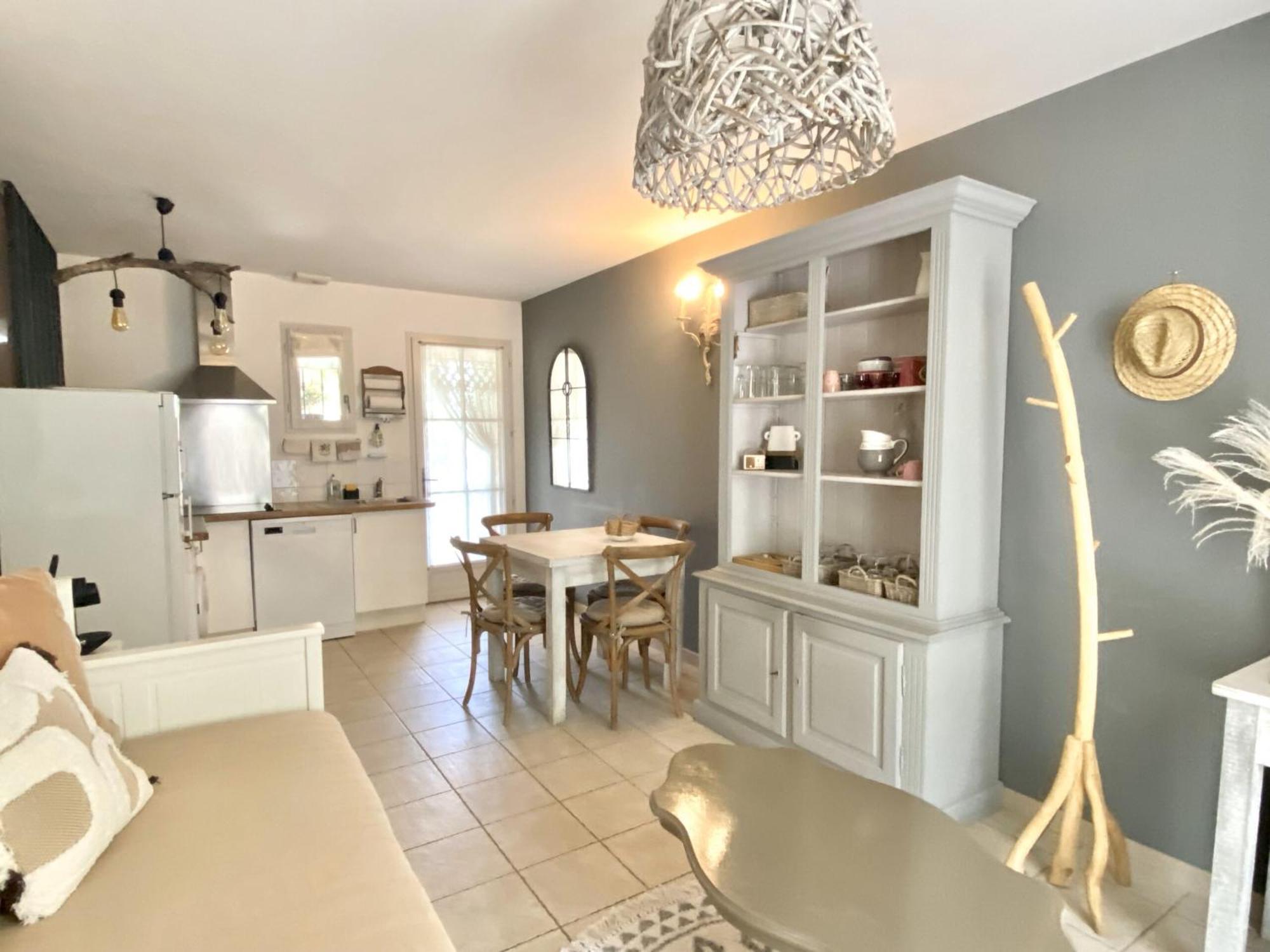 Villa Le Jardin De Lau Aubignan Habitación foto